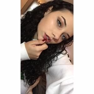 Meet your Posher, Tierney